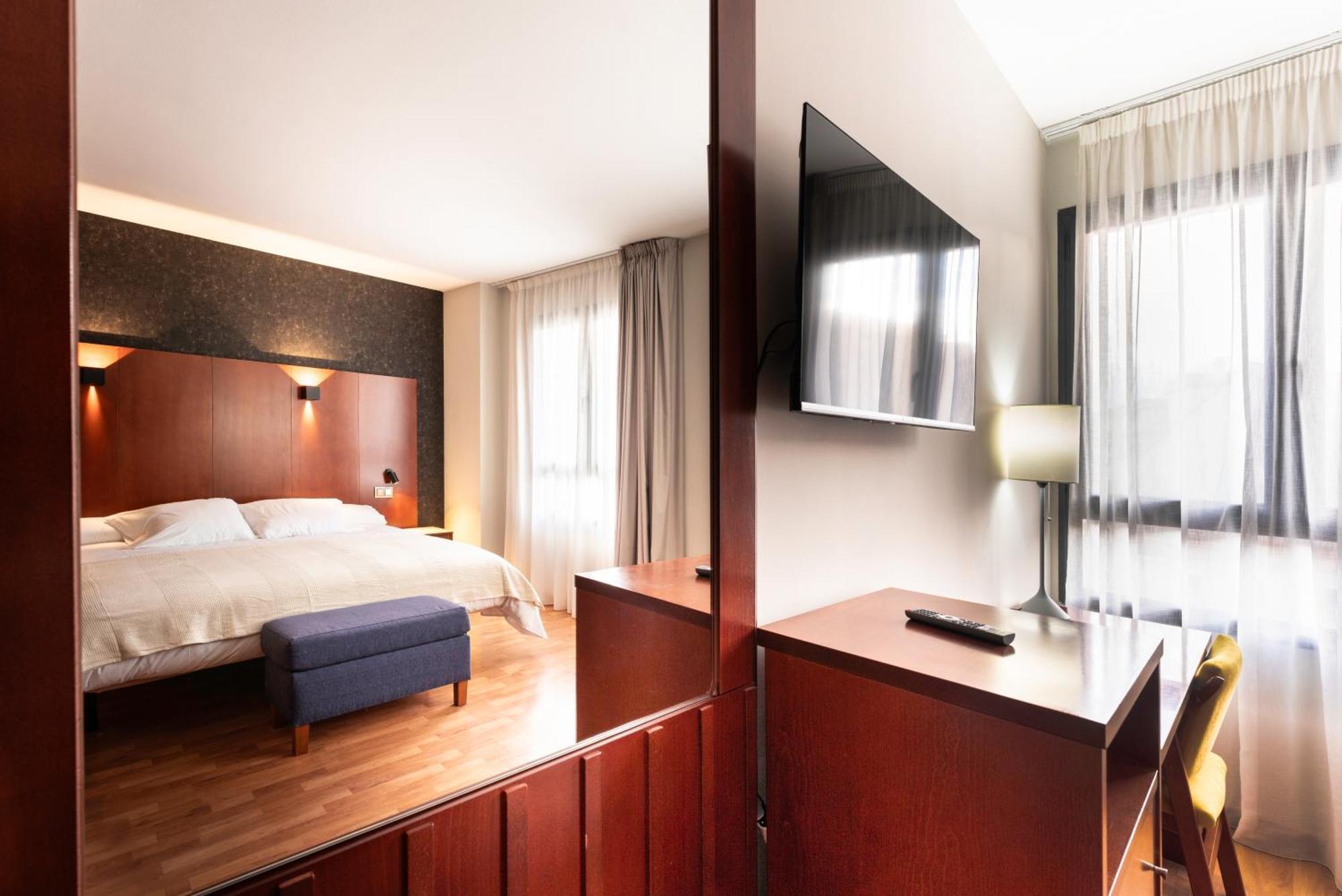 Doña Urraca Hotel 3*